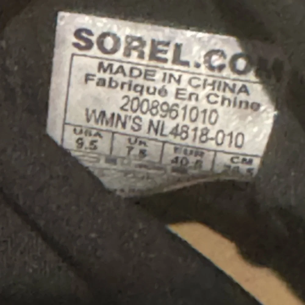 Authentic Sorel signature designer black slip on sneakers sz 9.5